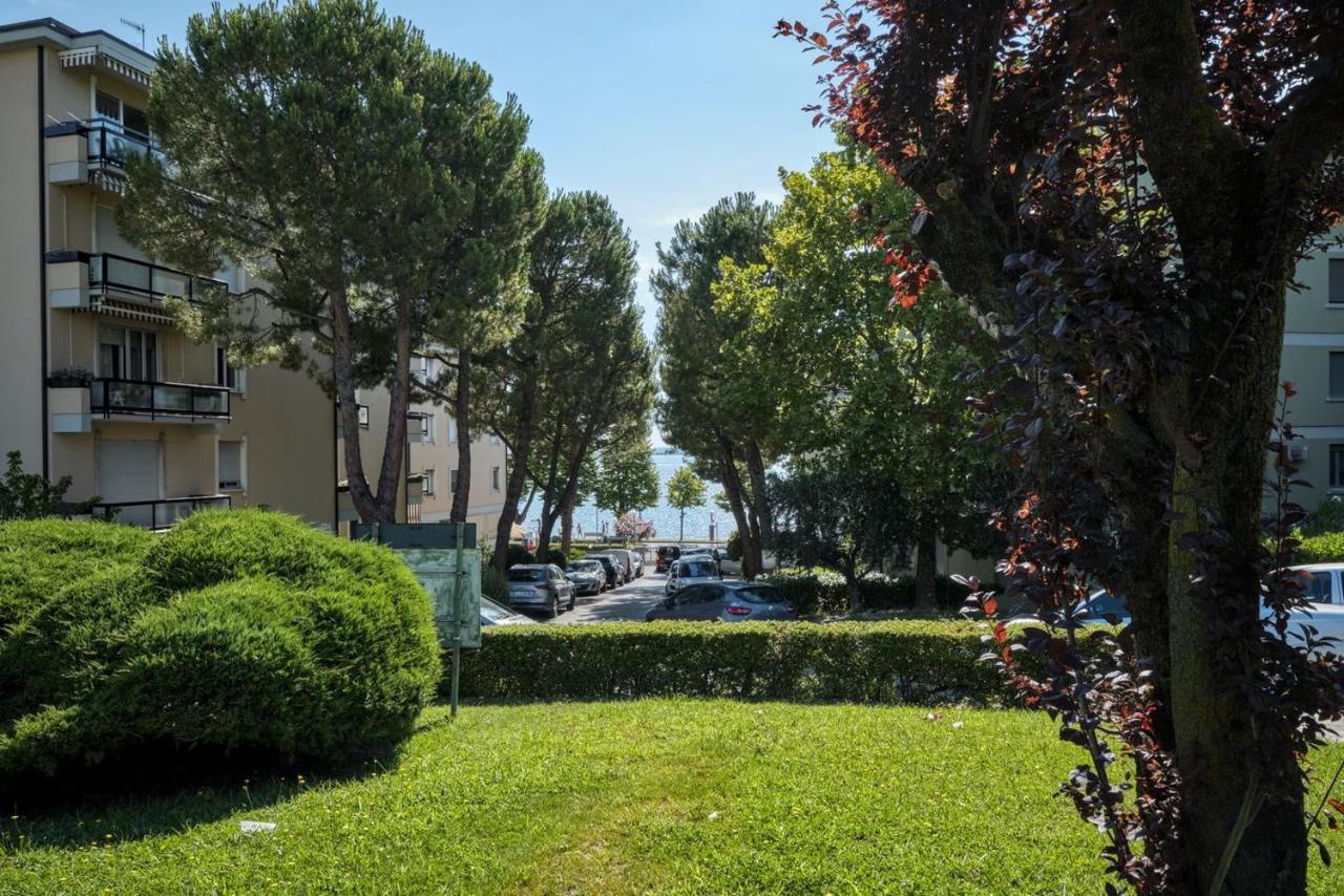 Appartamento Floriana 代森扎诺-德尔加达 外观 照片